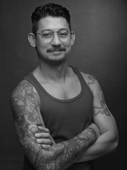 RETRATO AARON SANTOS RETRATO AARON SANTOS